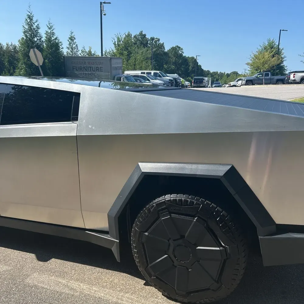 2024 Tesla Cybertruck Base