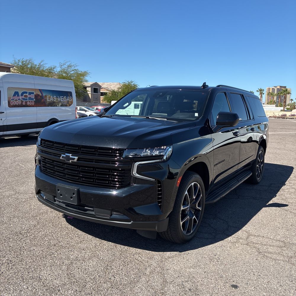 2024 Chevrolet Suburban RST