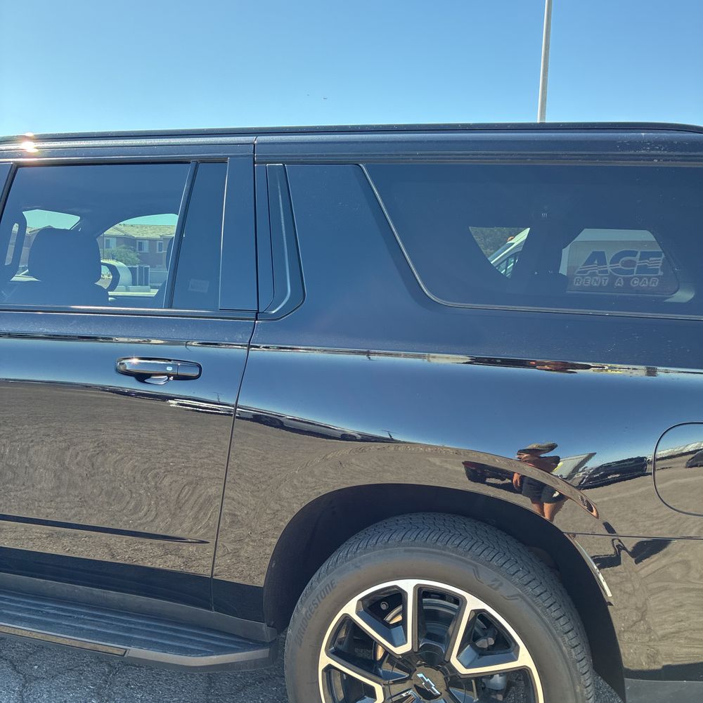 2024 Chevrolet Suburban RST