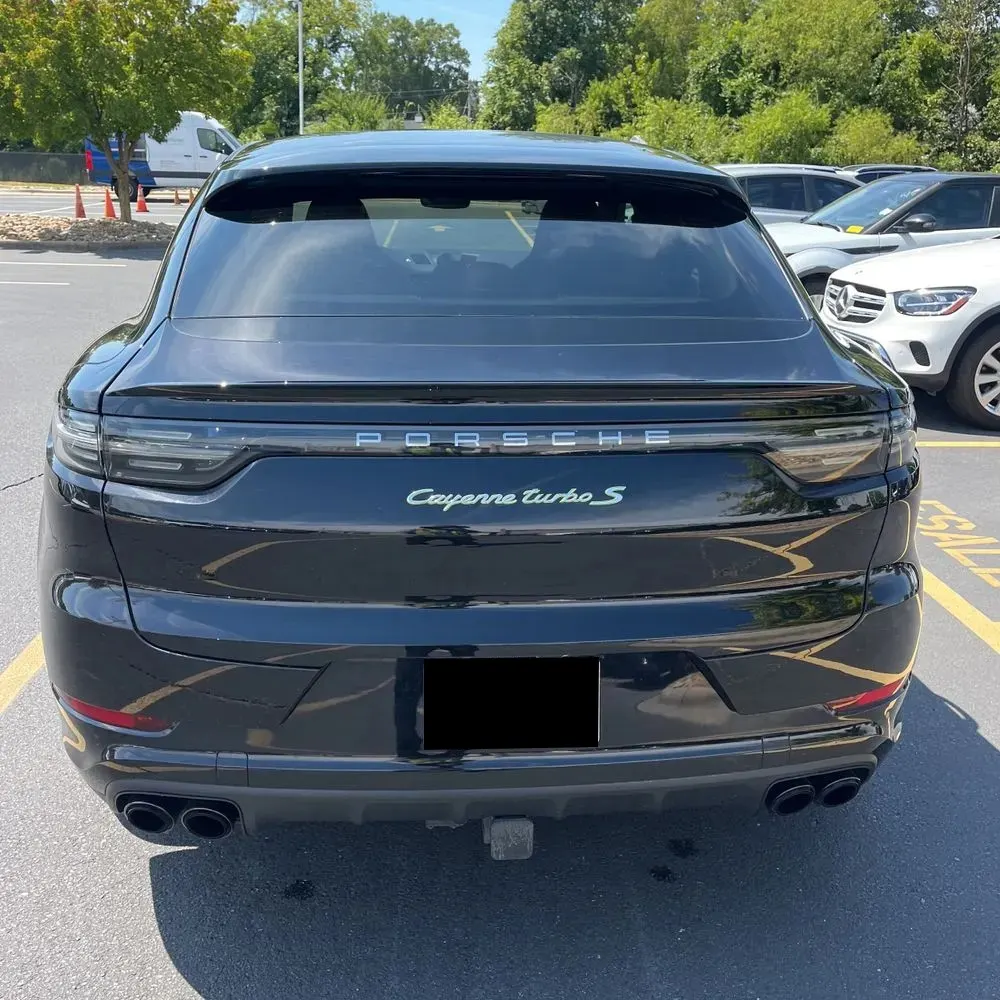 2022 Porsche Cayenne Turbo S E-Hybrid Coupe