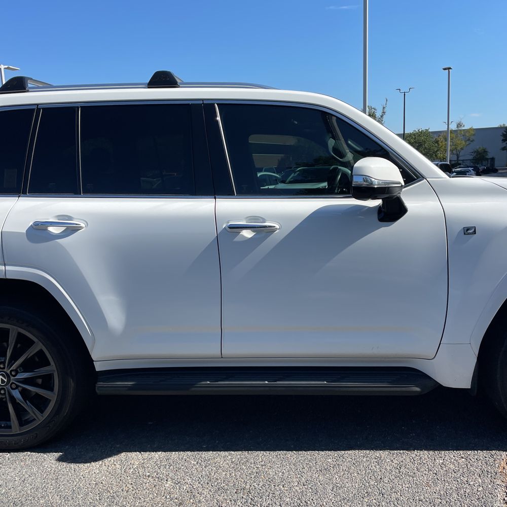 2023 Lexus LX 600 F SPORT Handling