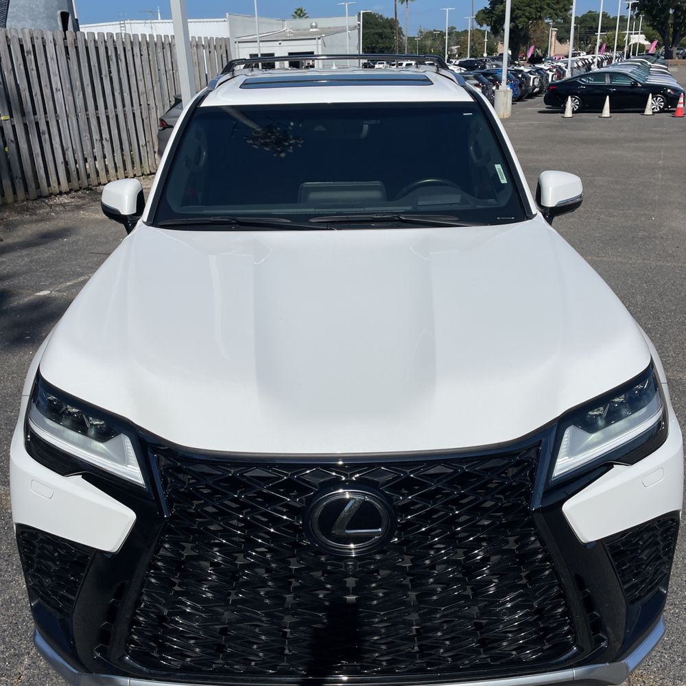 2023 Lexus LX 600 F SPORT Handling