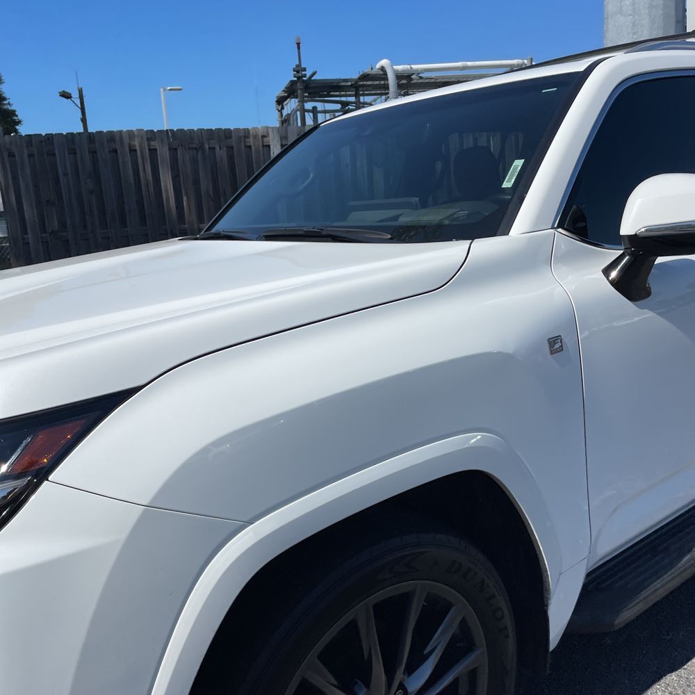 2023 Lexus LX 600 F SPORT Handling