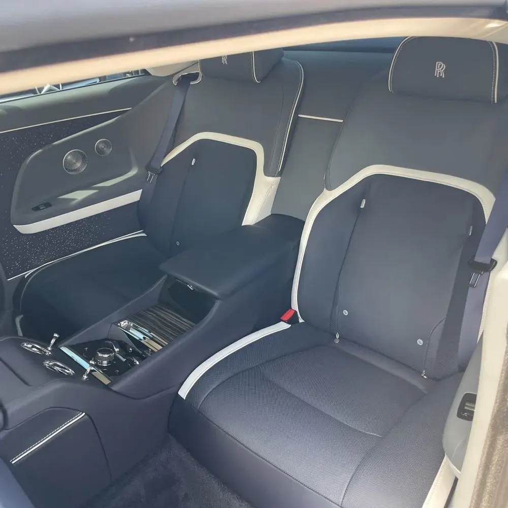 2024 Rolls-Royce Spectre Base