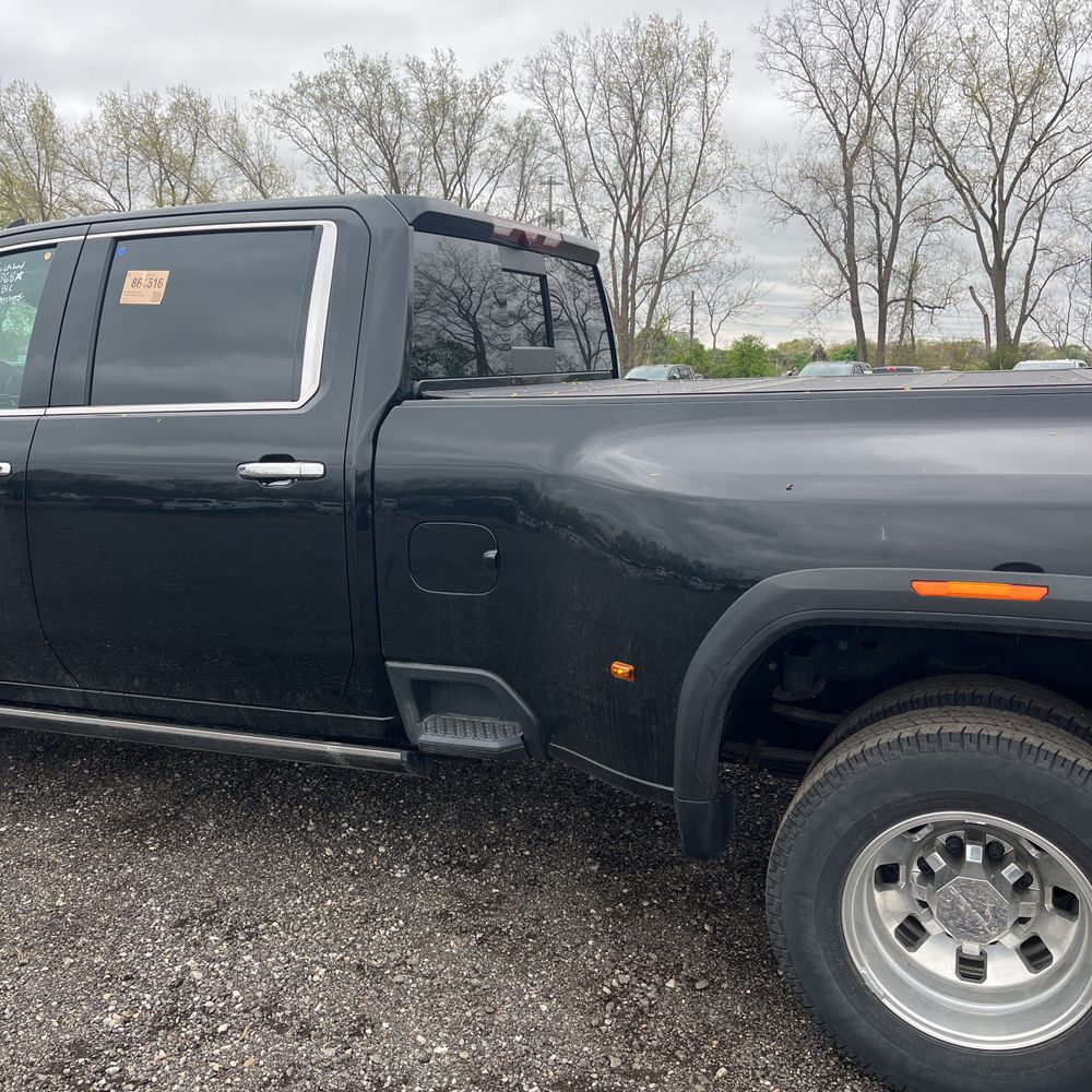 2024 GMC Sierra 3500 Denali Ultimate