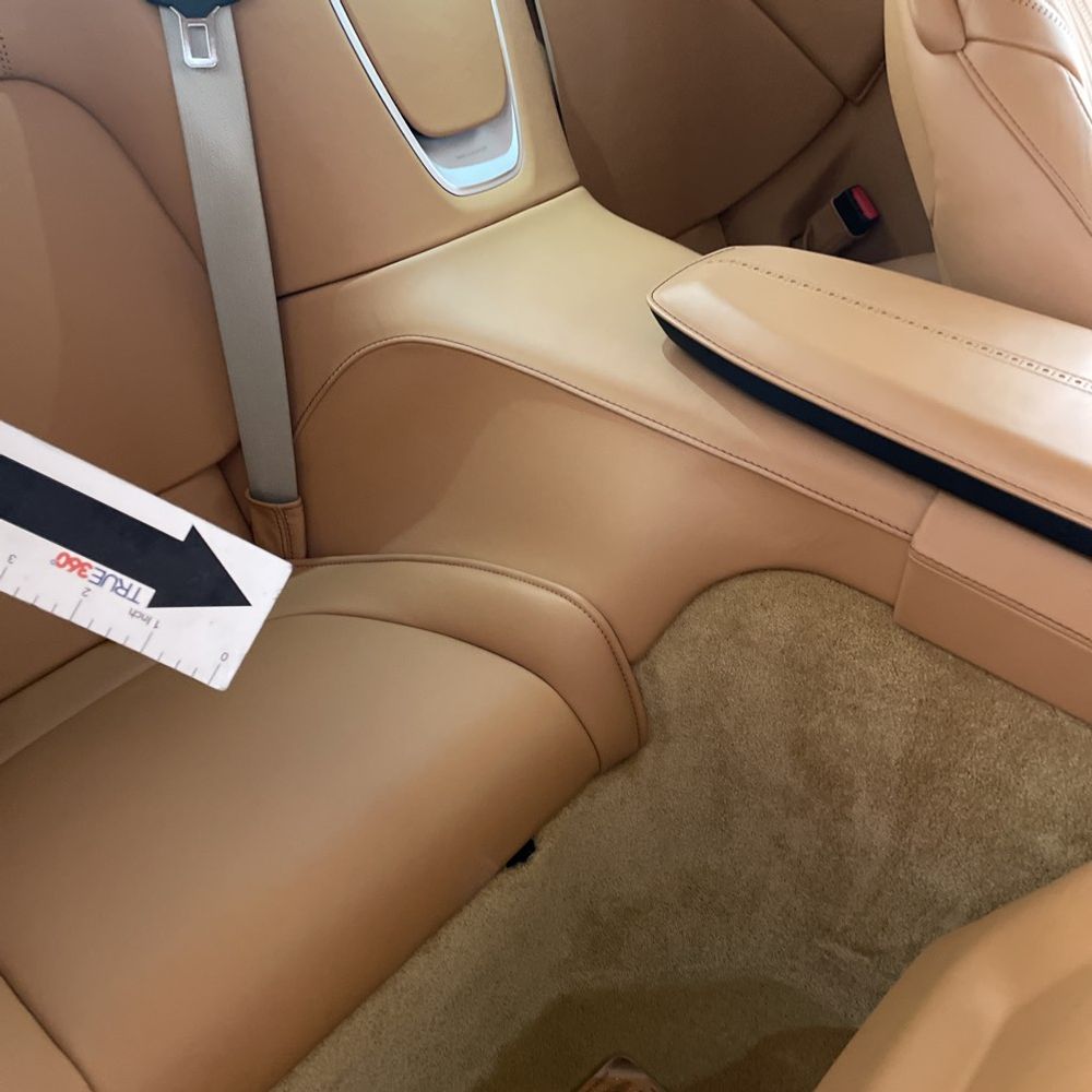 2017 Aston Martin DB11 Base
