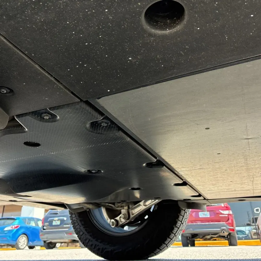 2025 Rivian R1S Adventure Dual-Motor