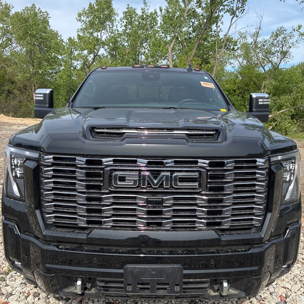 2025 GMC Sierra 2500 Denali Ultimate