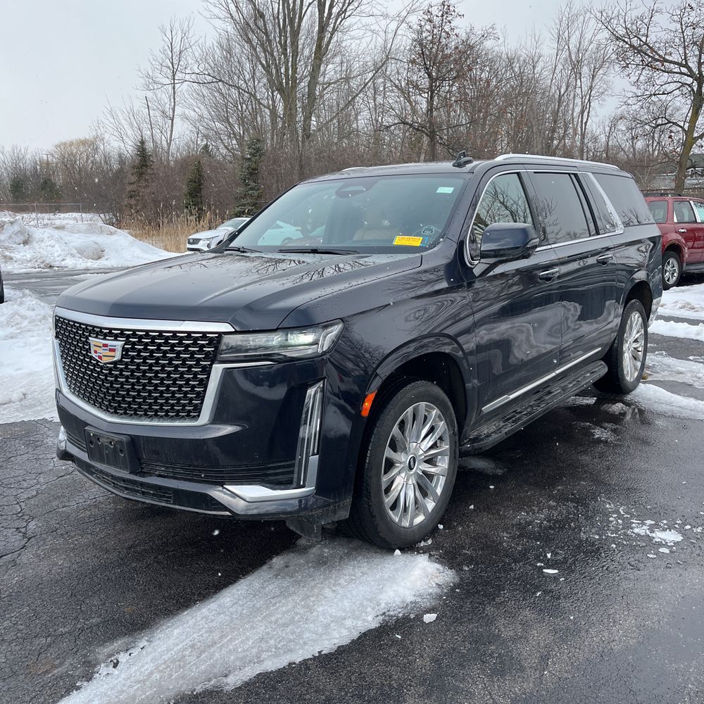 2022 Cadillac Escalade ESV Premium Luxury