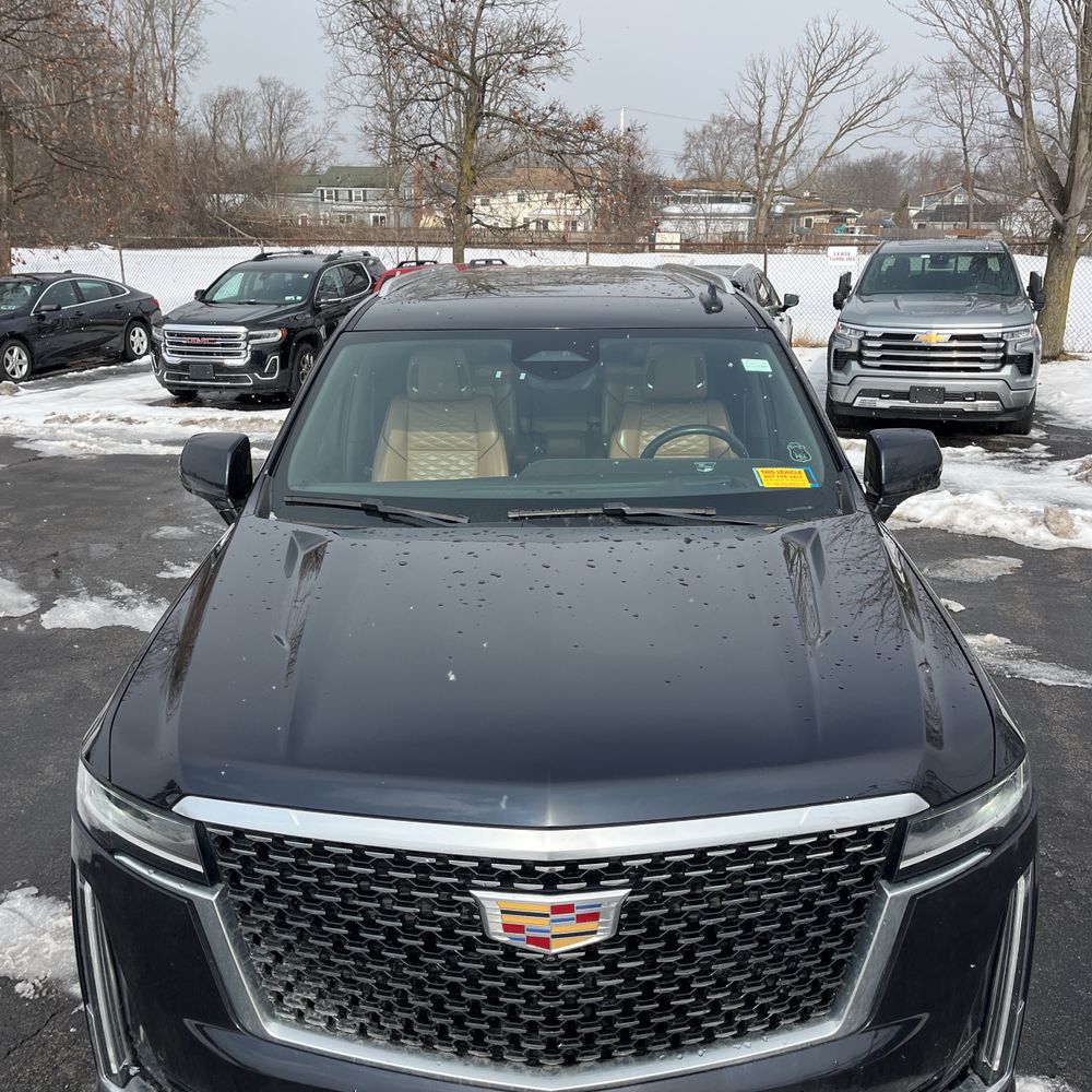2022 Cadillac Escalade ESV Premium Luxury
