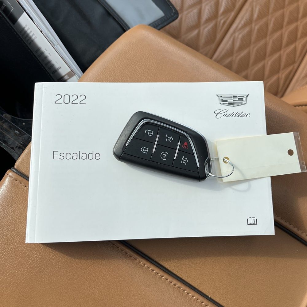 2022 Cadillac Escalade ESV Premium Luxury