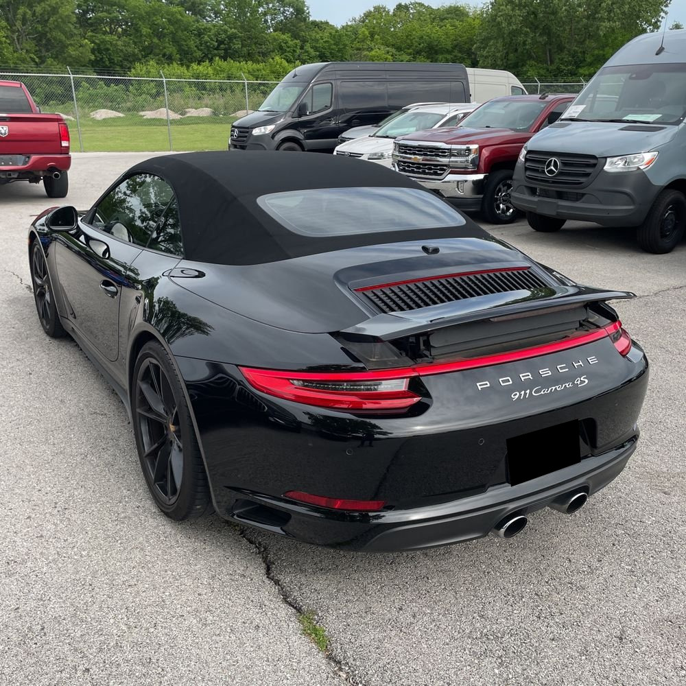 2017 Porsche 911 Carrera 4S