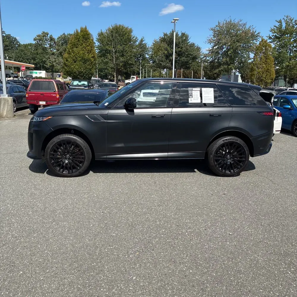 2025 Land Rover Range Rover Sport P635 SV Edition Two