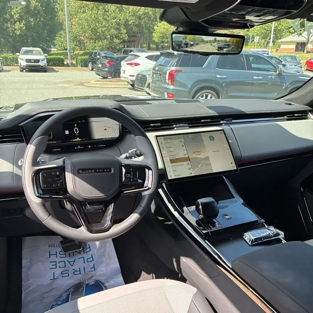 2025 Land Rover Range Rover Sport P635 SV Edition Two