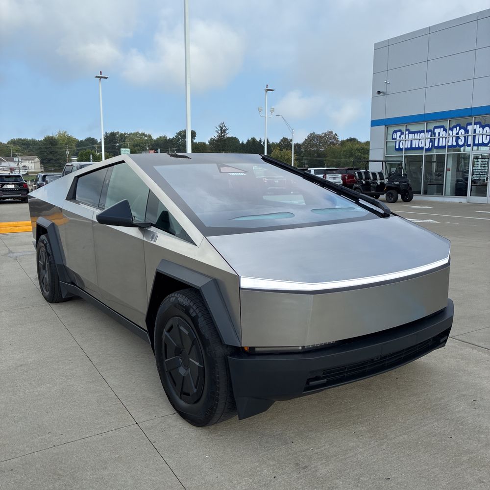 2024 Tesla Cybertruck CyberBeast