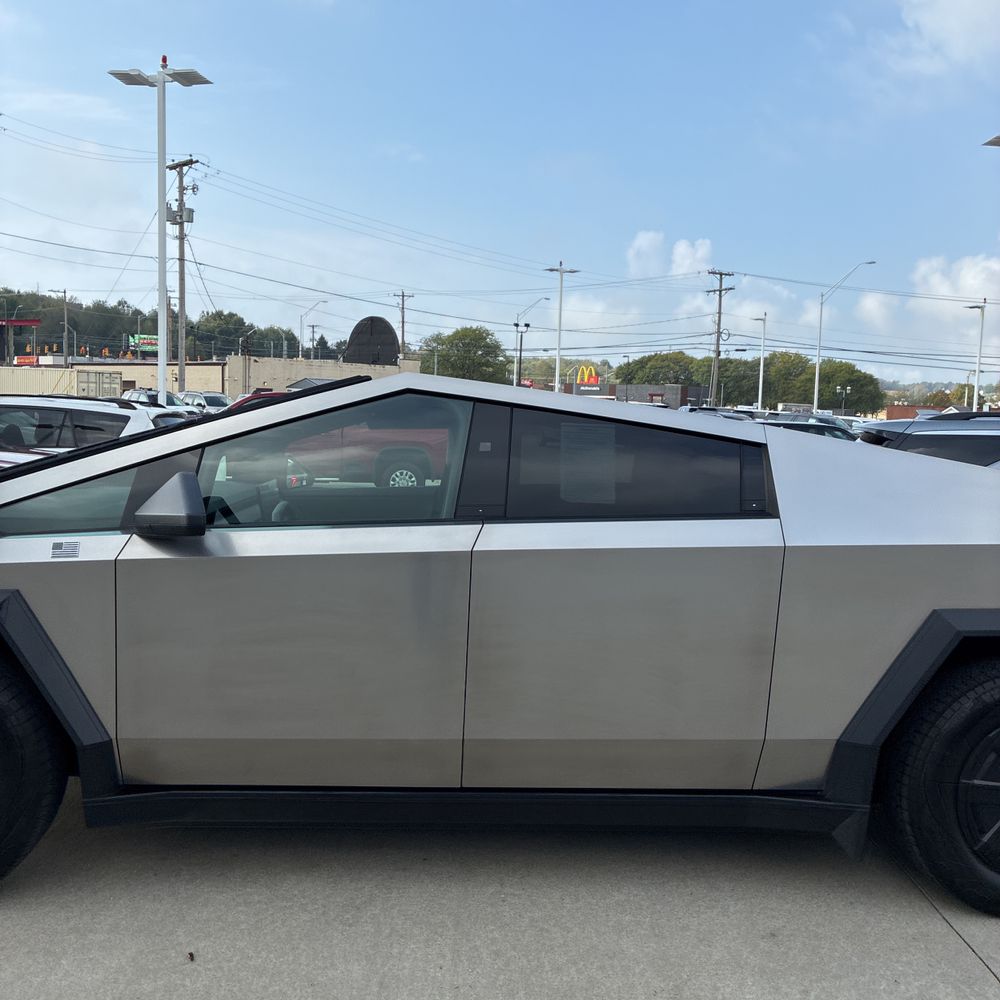 2024 Tesla Cybertruck CyberBeast