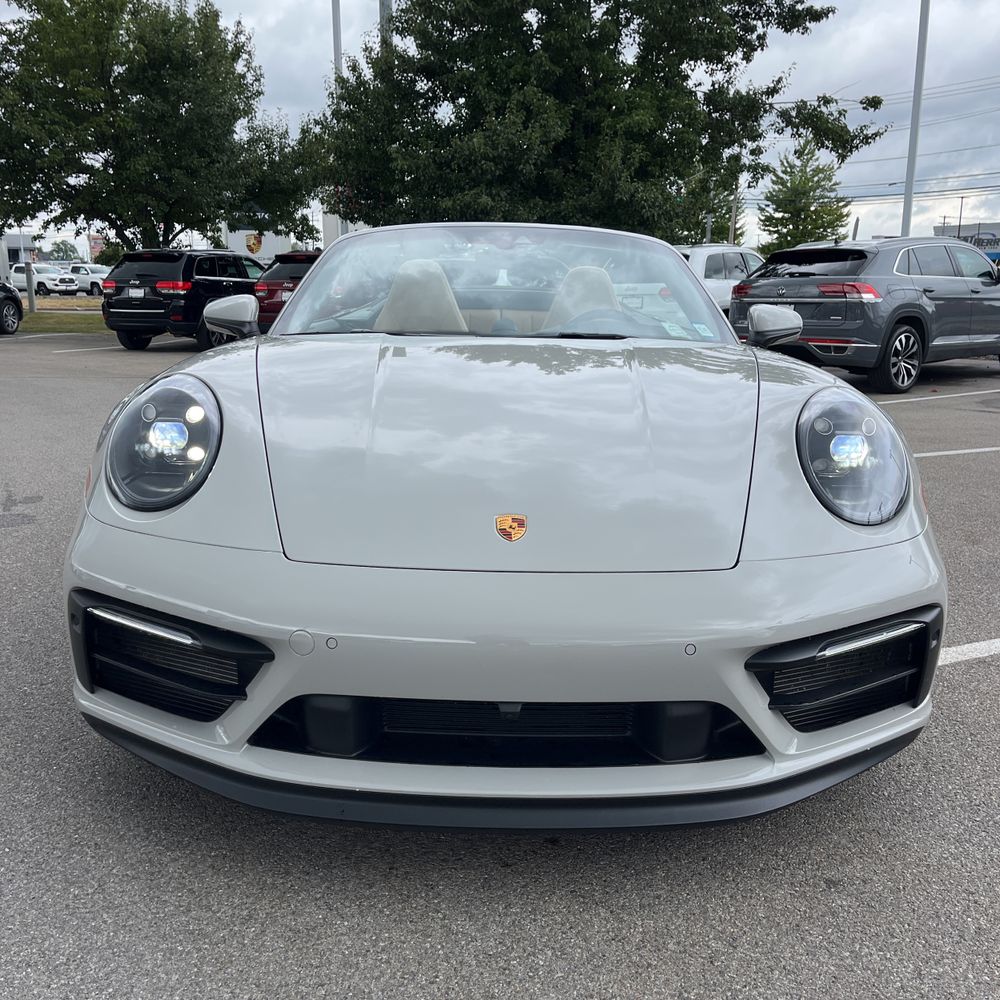 2023 Porsche 911 Carrera GTS