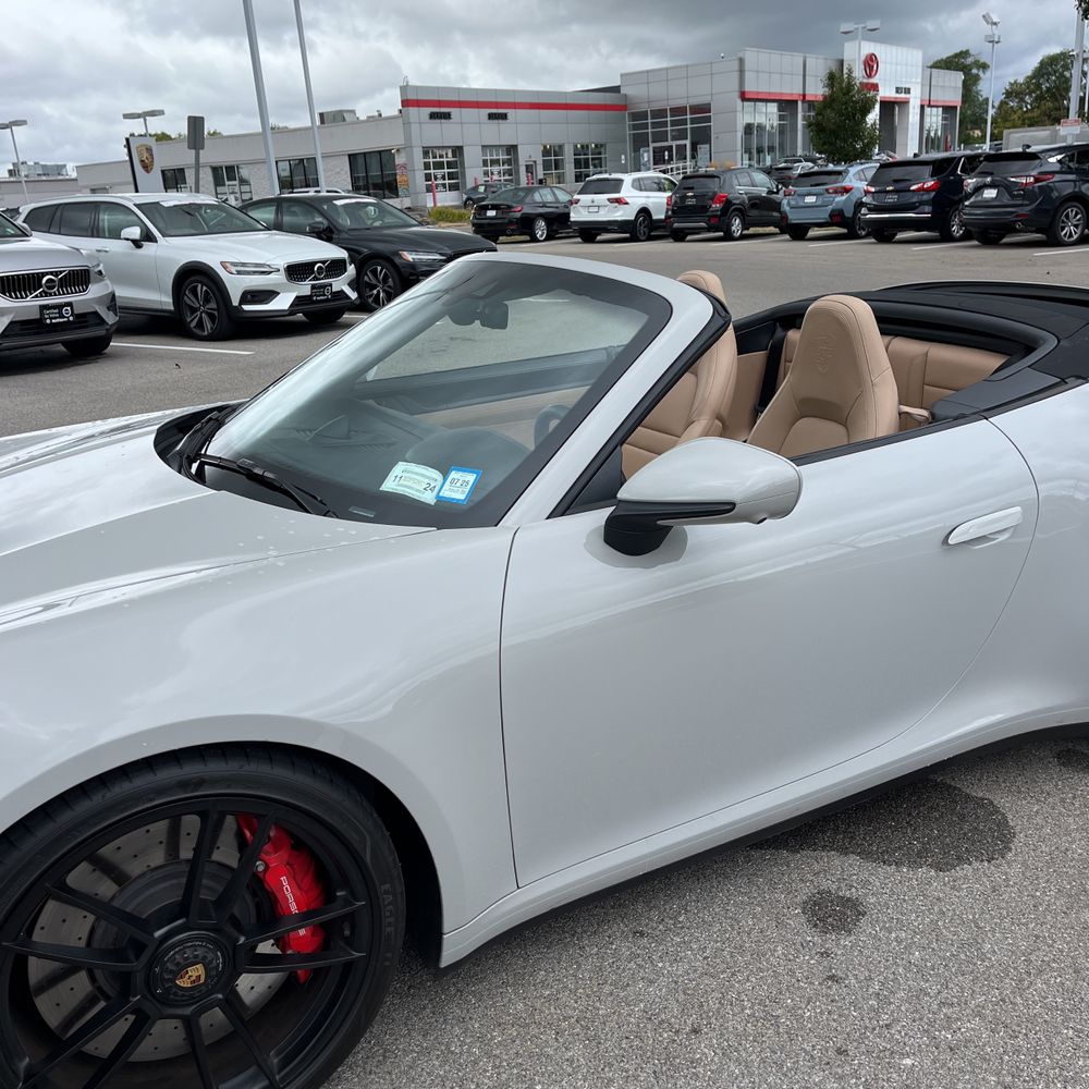 2023 Porsche 911 Carrera GTS