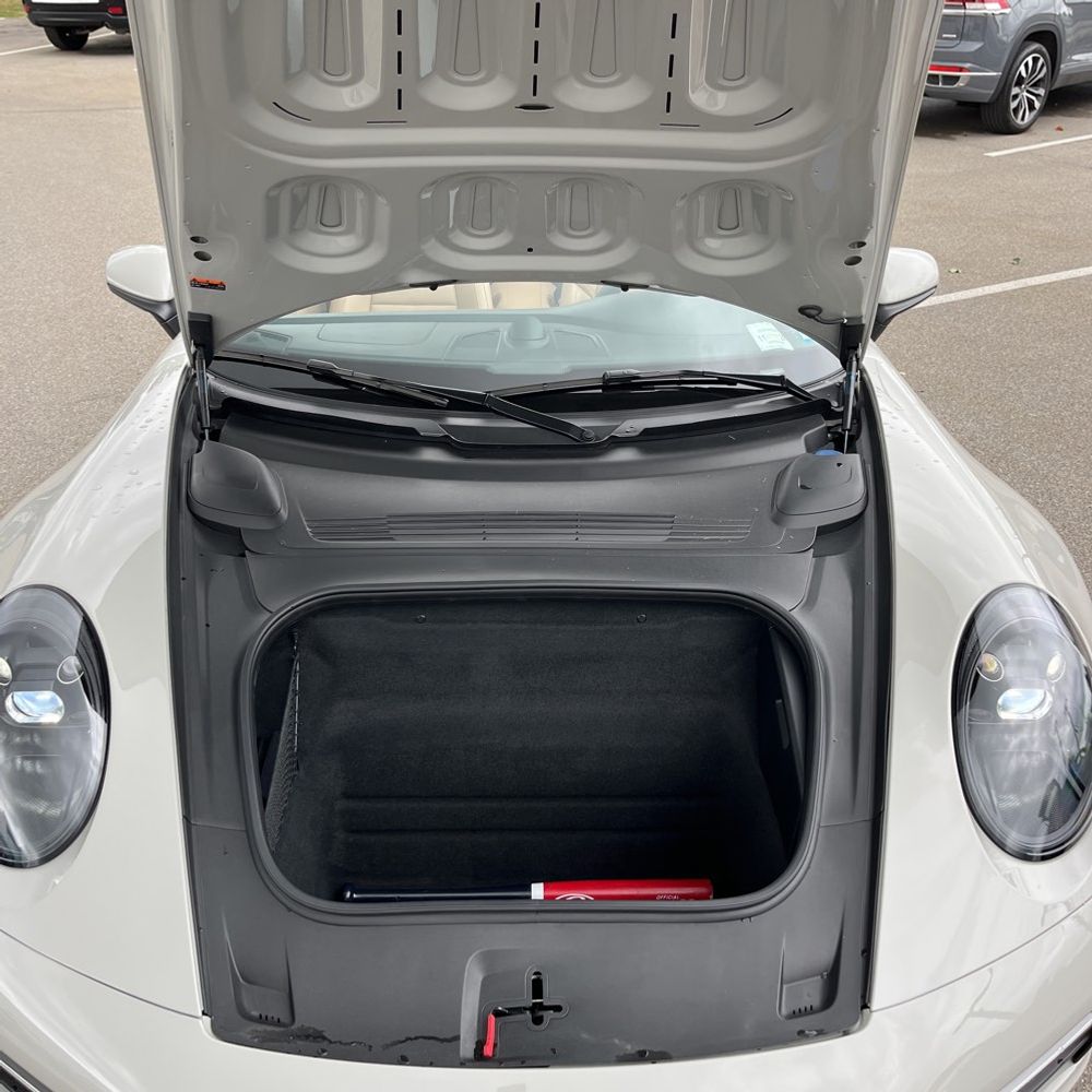 2023 Porsche 911 Carrera GTS