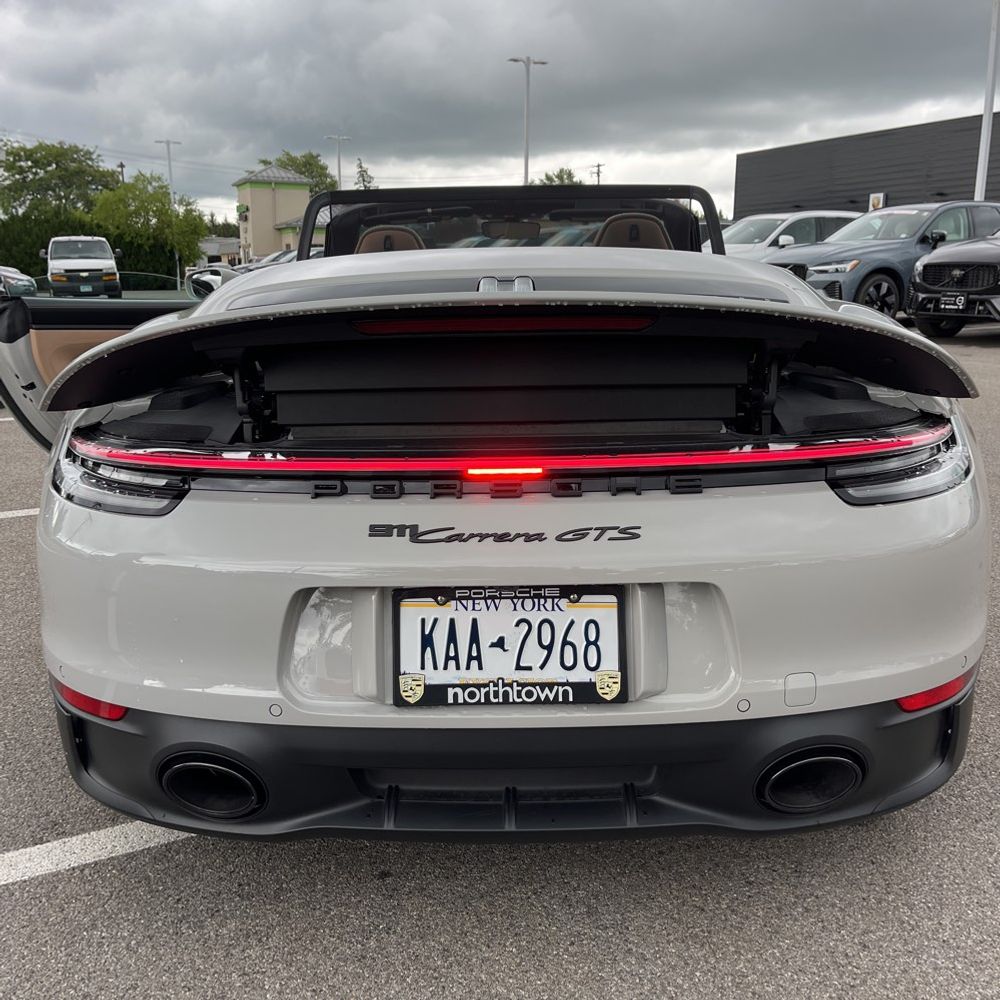 2023 Porsche 911 Carrera GTS