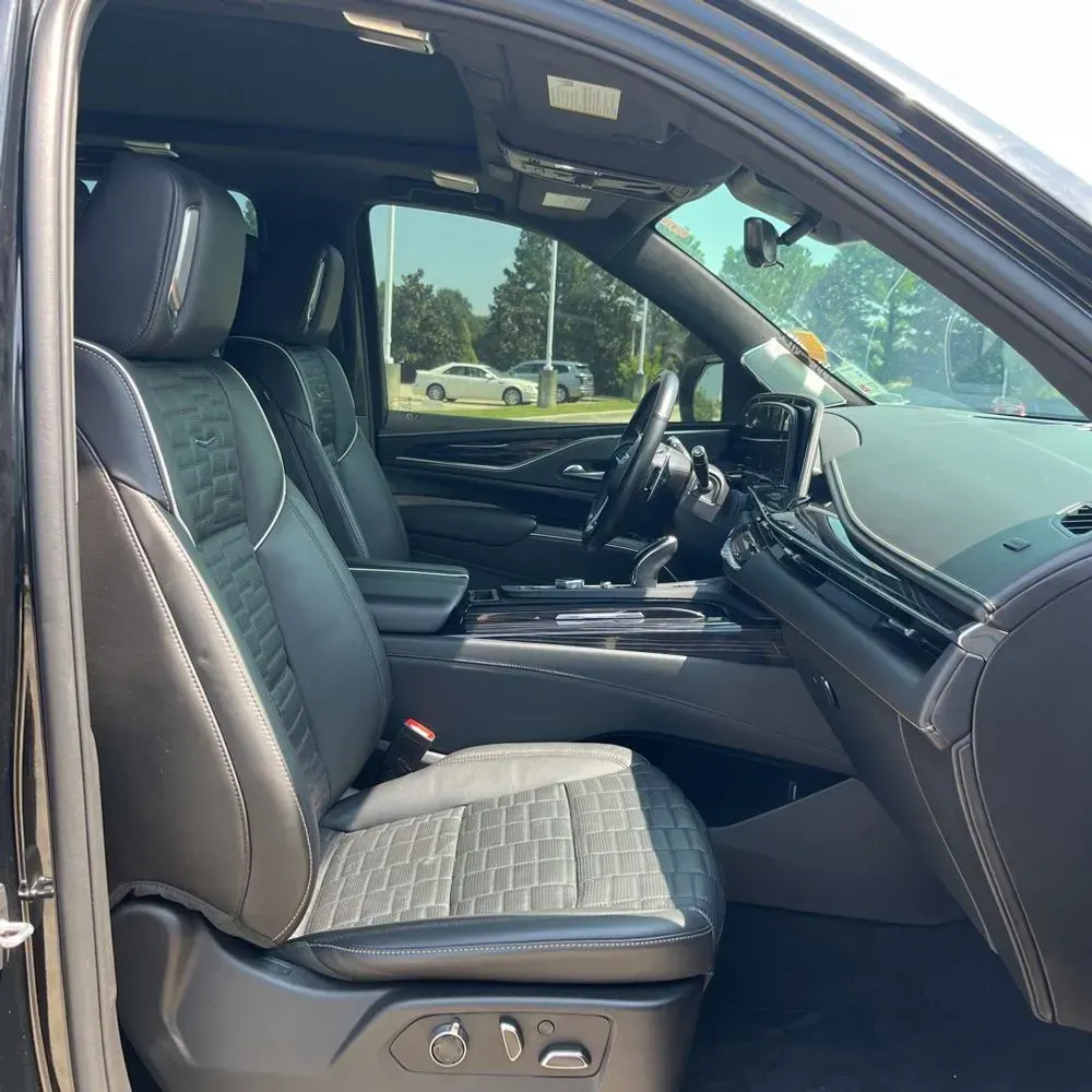 2023 Cadillac Escalade-V ESV Base