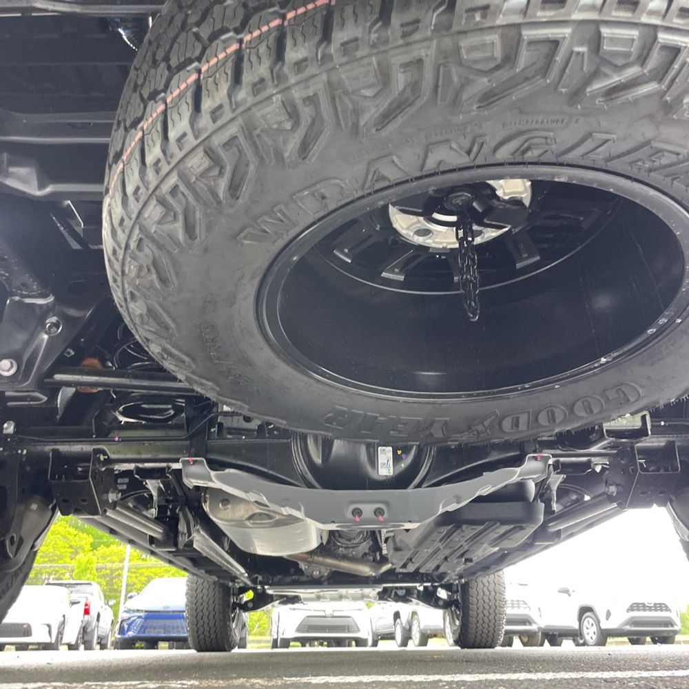 2025 Toyota Tacoma Trailhunter HV