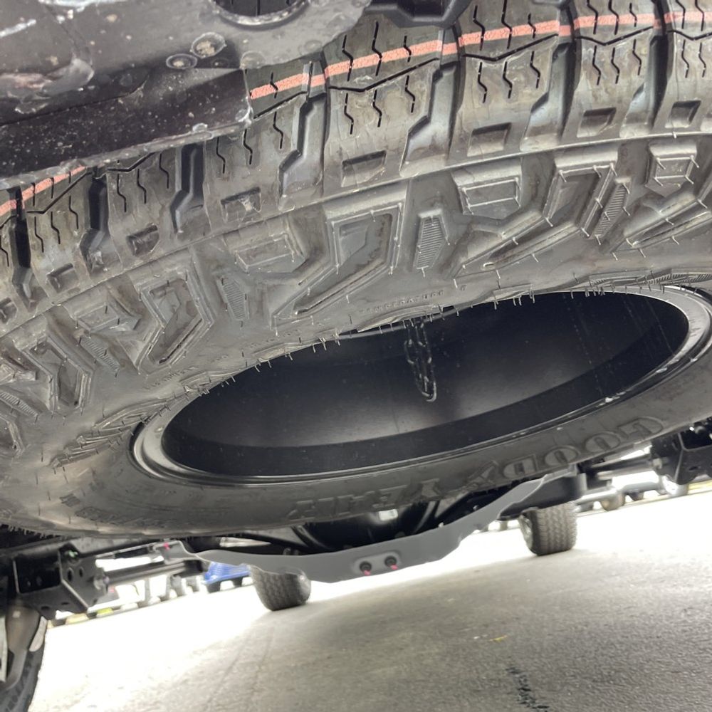 2025 Toyota Tacoma Trailhunter HV