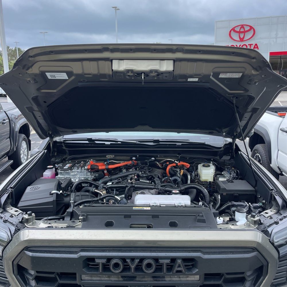 2025 Toyota Tacoma Trailhunter HV