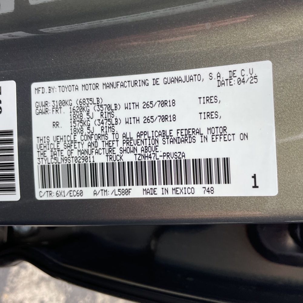 2025 Toyota Tacoma Trailhunter HV