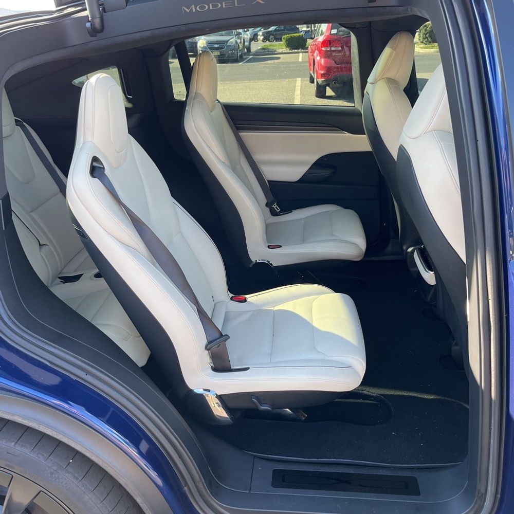2023 Tesla Model X Plaid