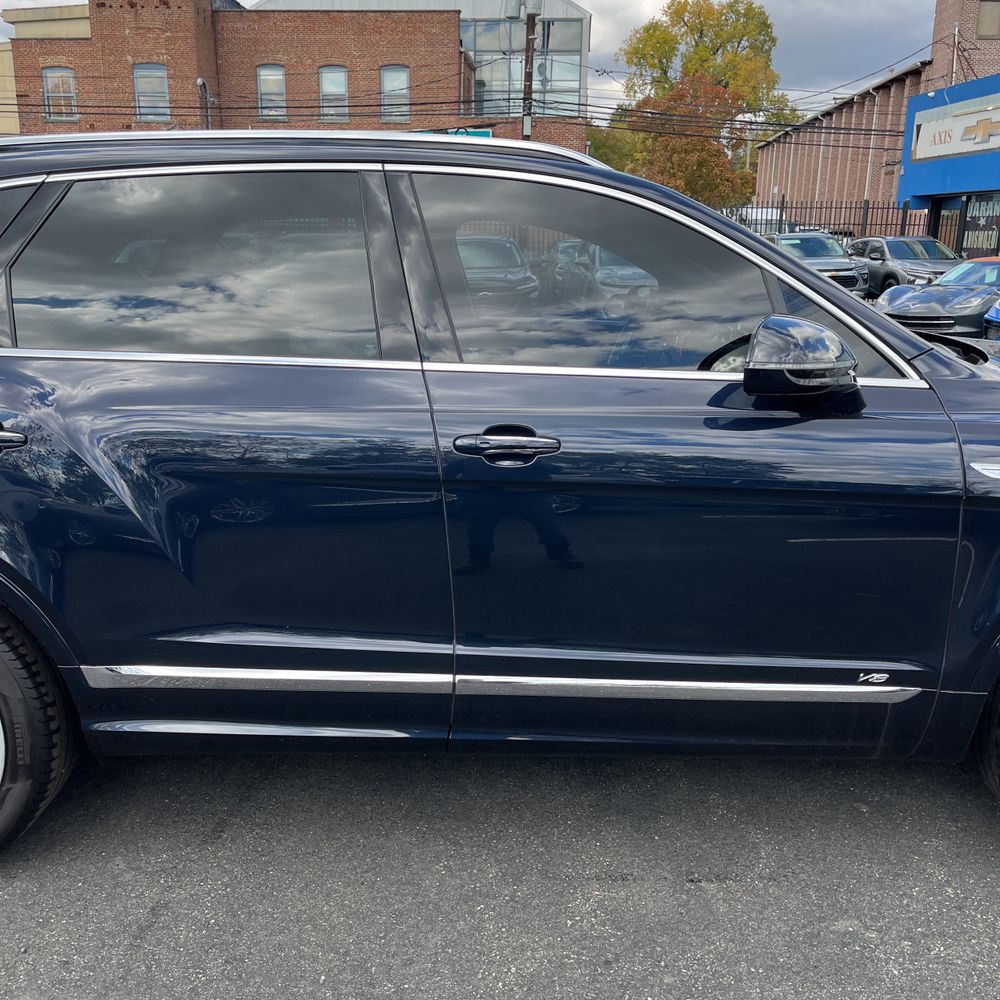 2021 Bentley Bentayga V8