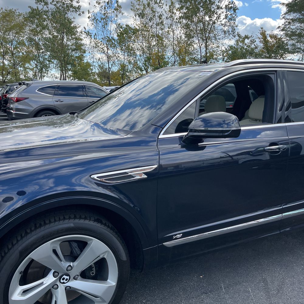 2021 Bentley Bentayga V8