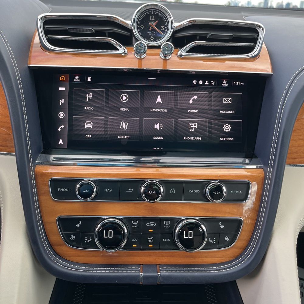 2021 Bentley Bentayga V8