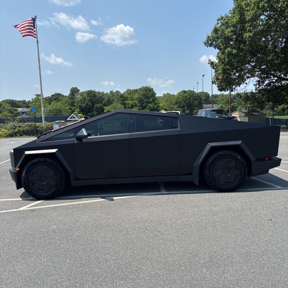 2024 Tesla Cybertruck Base
