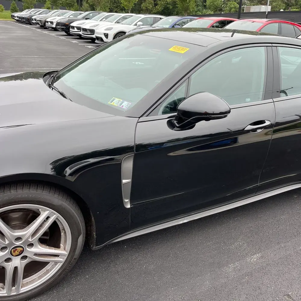 2022 Porsche Panamera 4