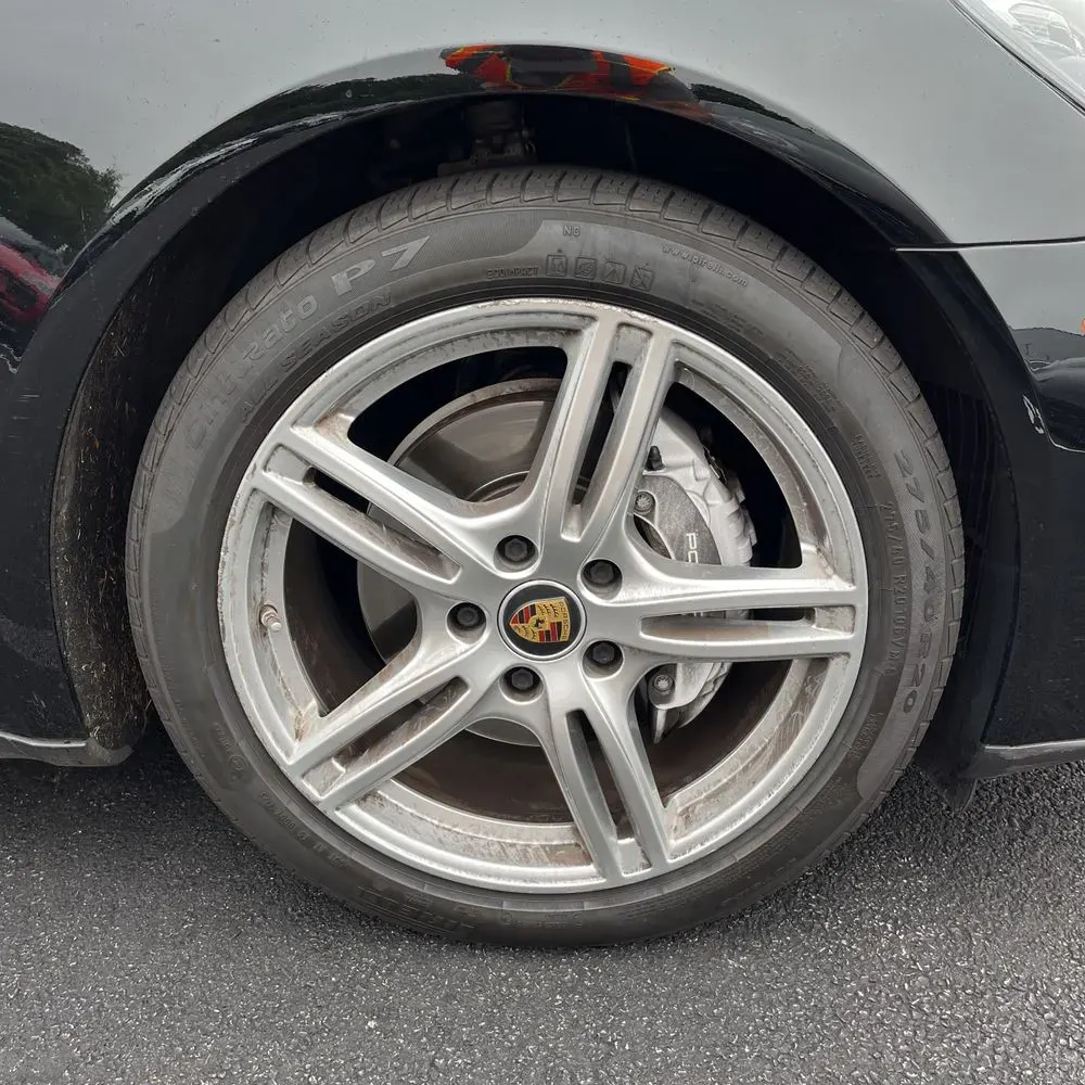 2022 Porsche Panamera 4