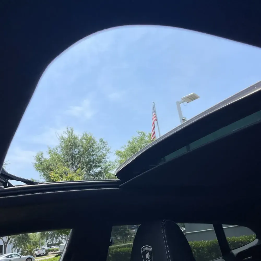 2022 Lamborghini Urus Base