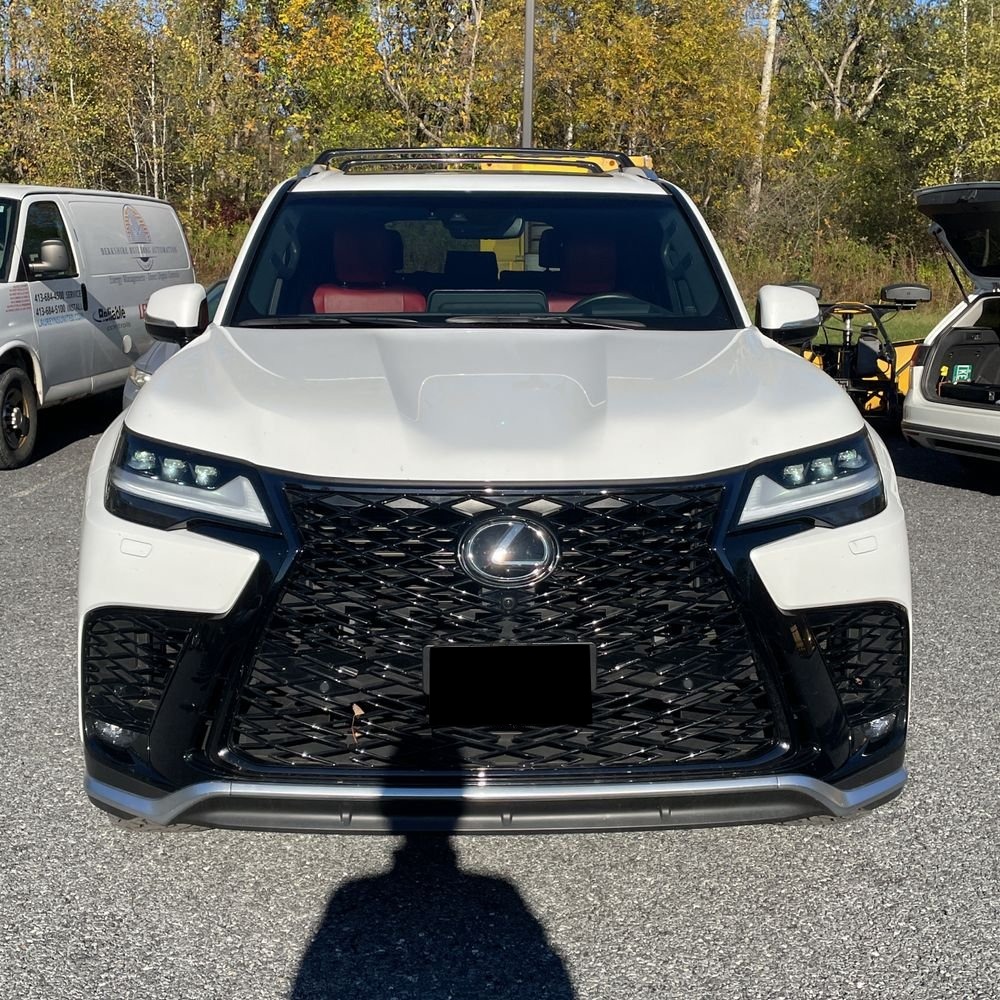 2024 Lexus LX 600 F SPORT Handling