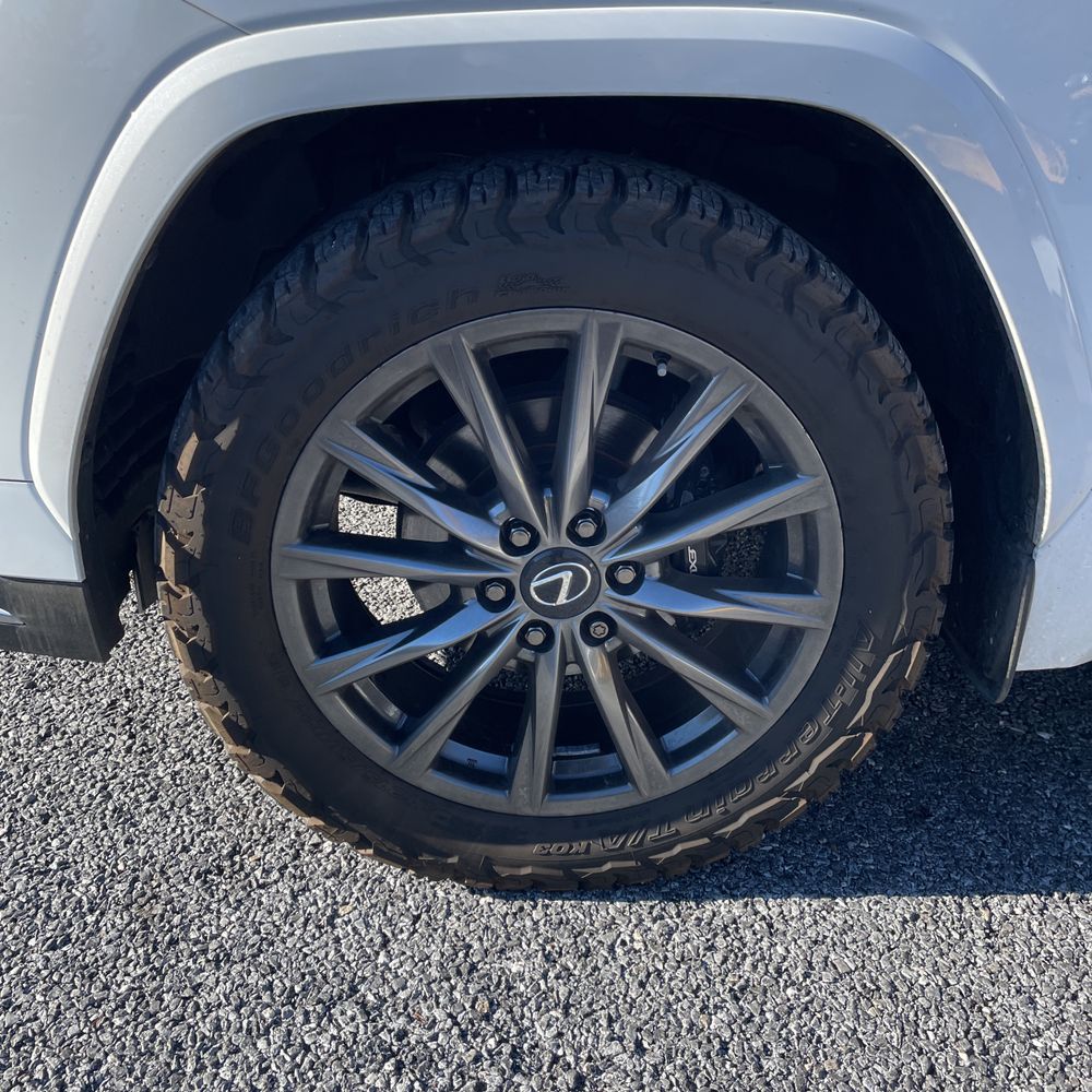 2024 Lexus LX 600 F SPORT Handling