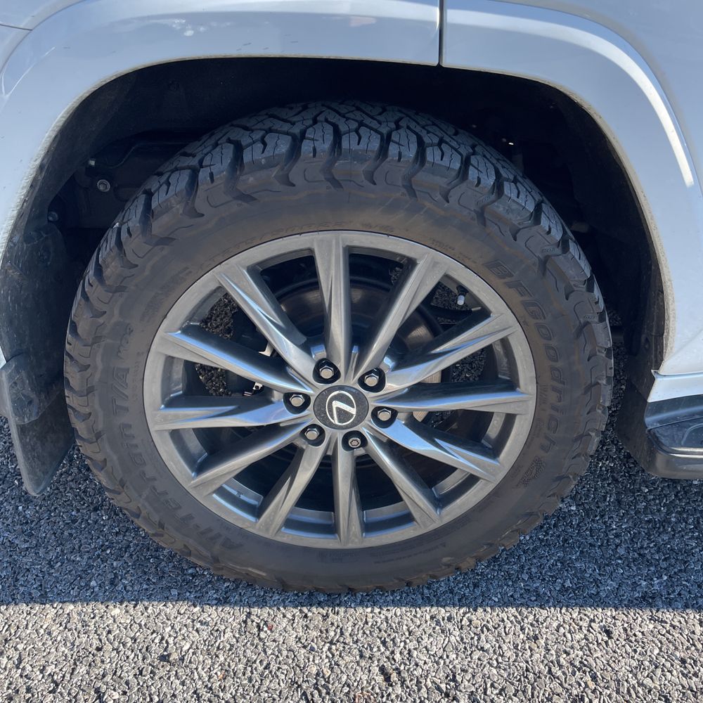 2024 Lexus LX 600 F SPORT Handling