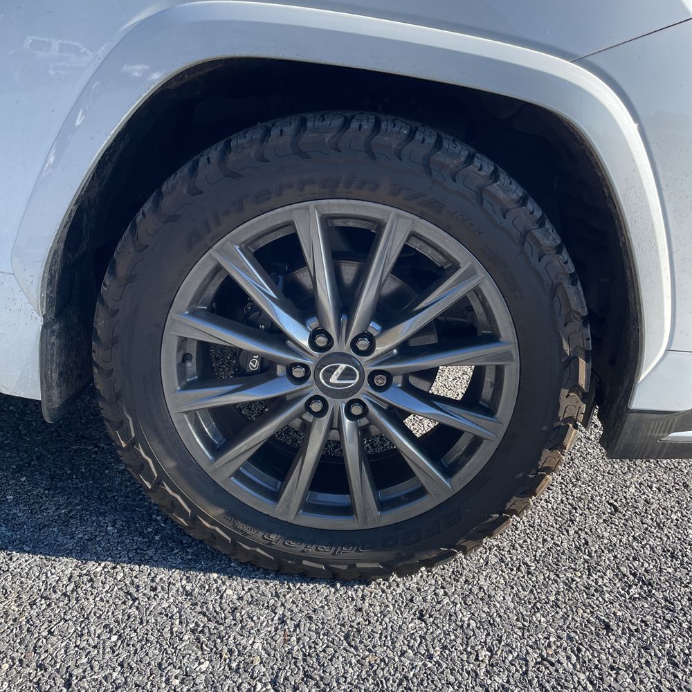2024 Lexus LX 600 F SPORT Handling