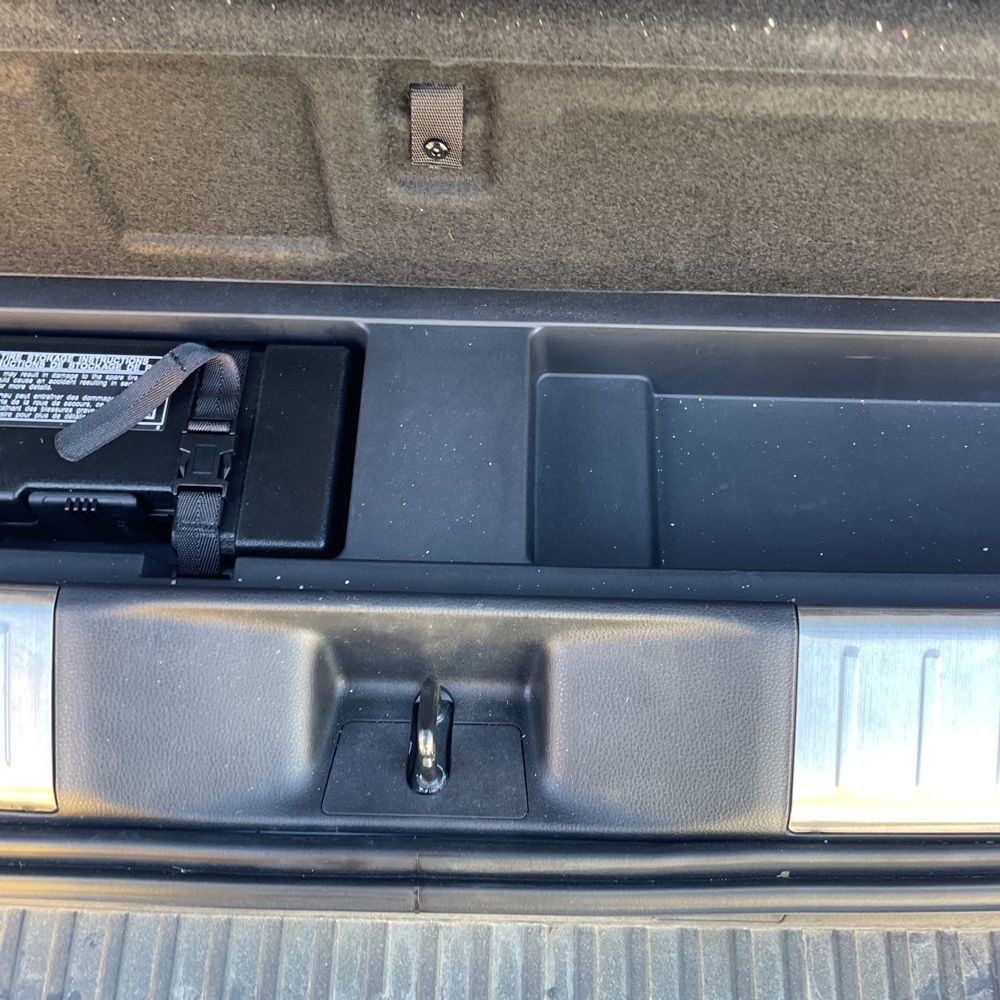 2024 Lexus LX 600 F SPORT Handling