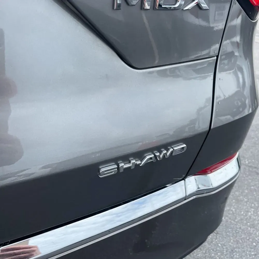 2024 Acura MDX SH-AWD w/Advance