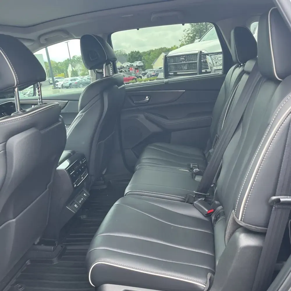 2024 Acura MDX SH-AWD w/Advance