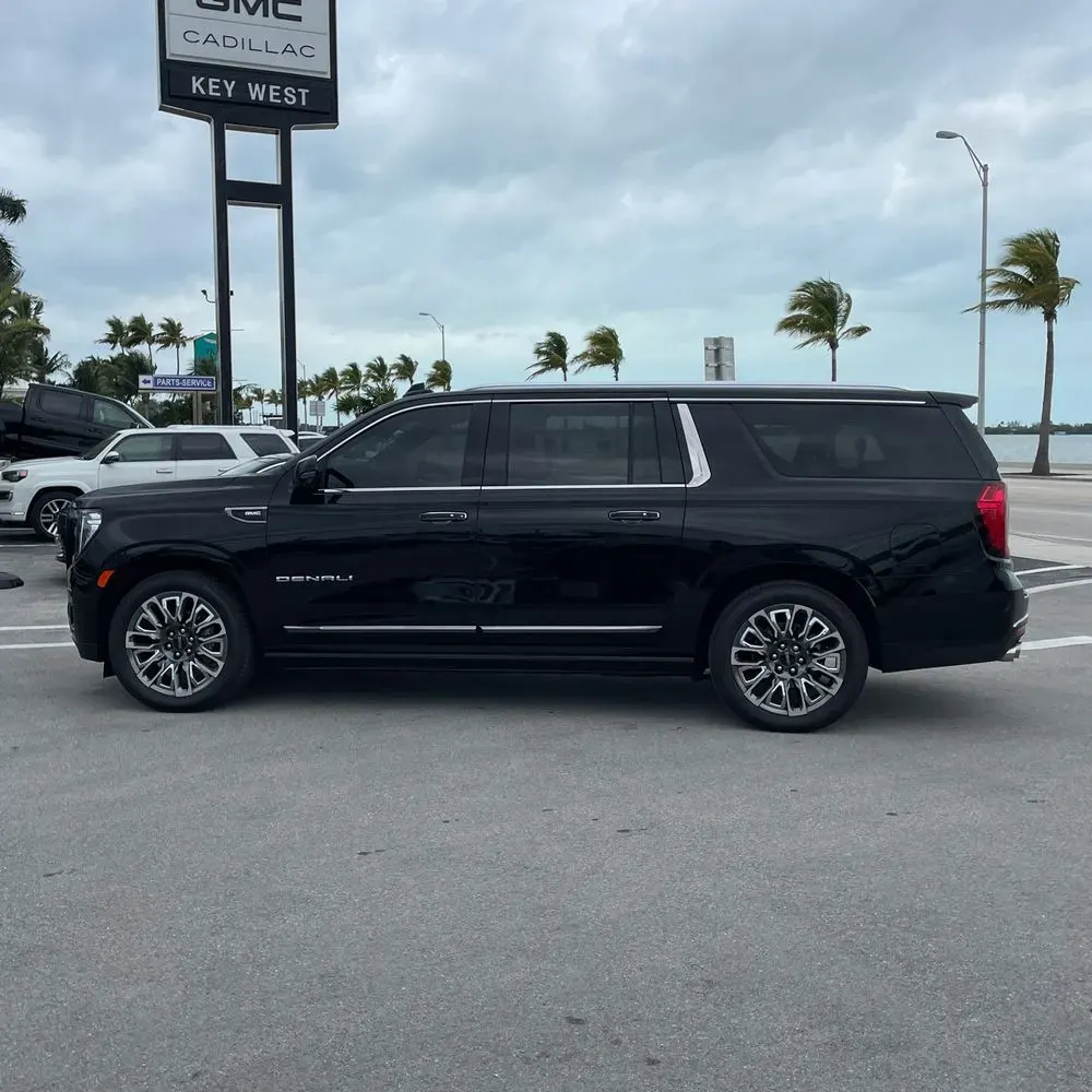 2024 GMC Yukon XL Denali Ultimate