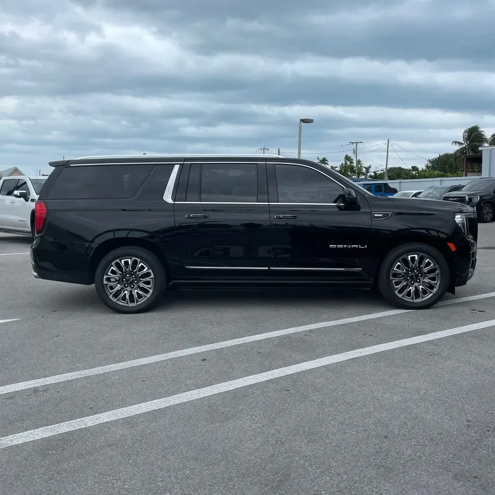 2024 GMC Yukon XL Denali Ultimate