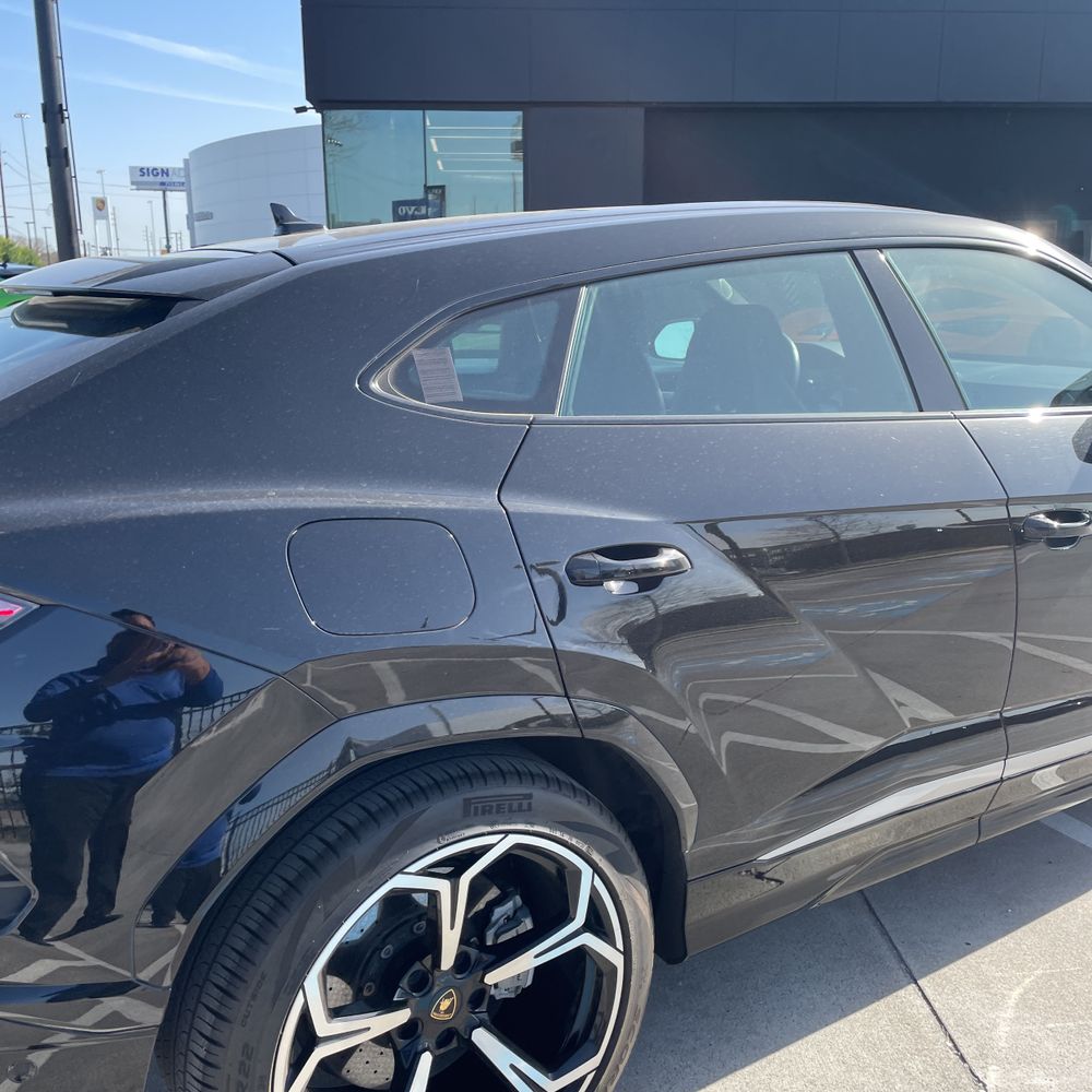 2020 Lamborghini Urus Base