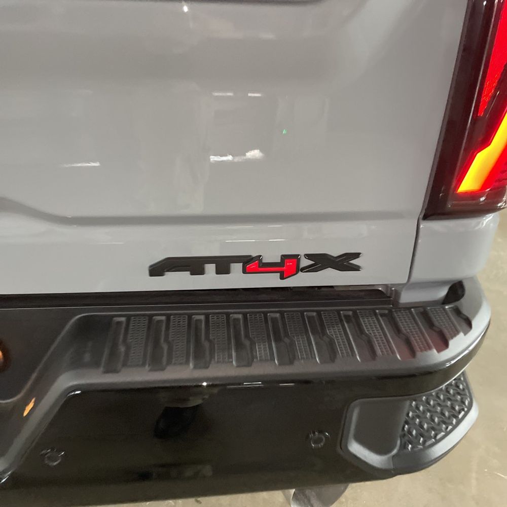 2025 GMC Sierra 2500HD AT4X