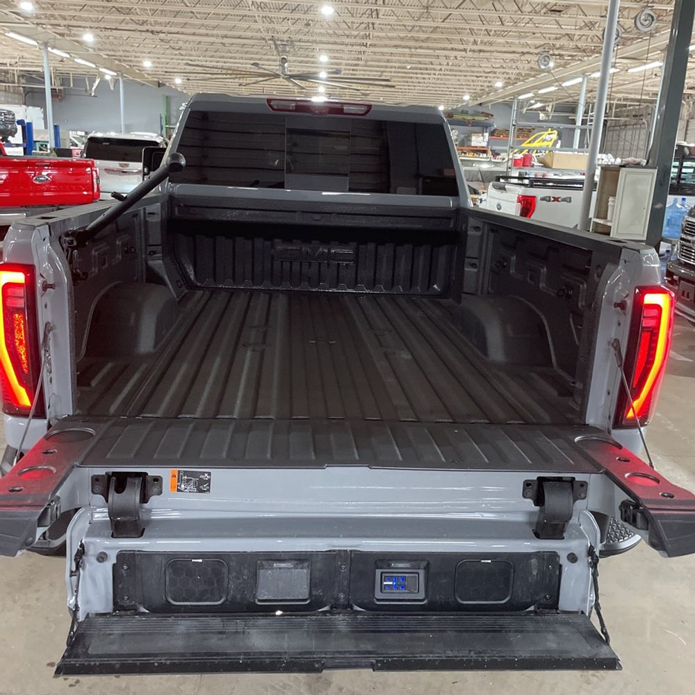 2025 GMC Sierra 2500HD AT4X