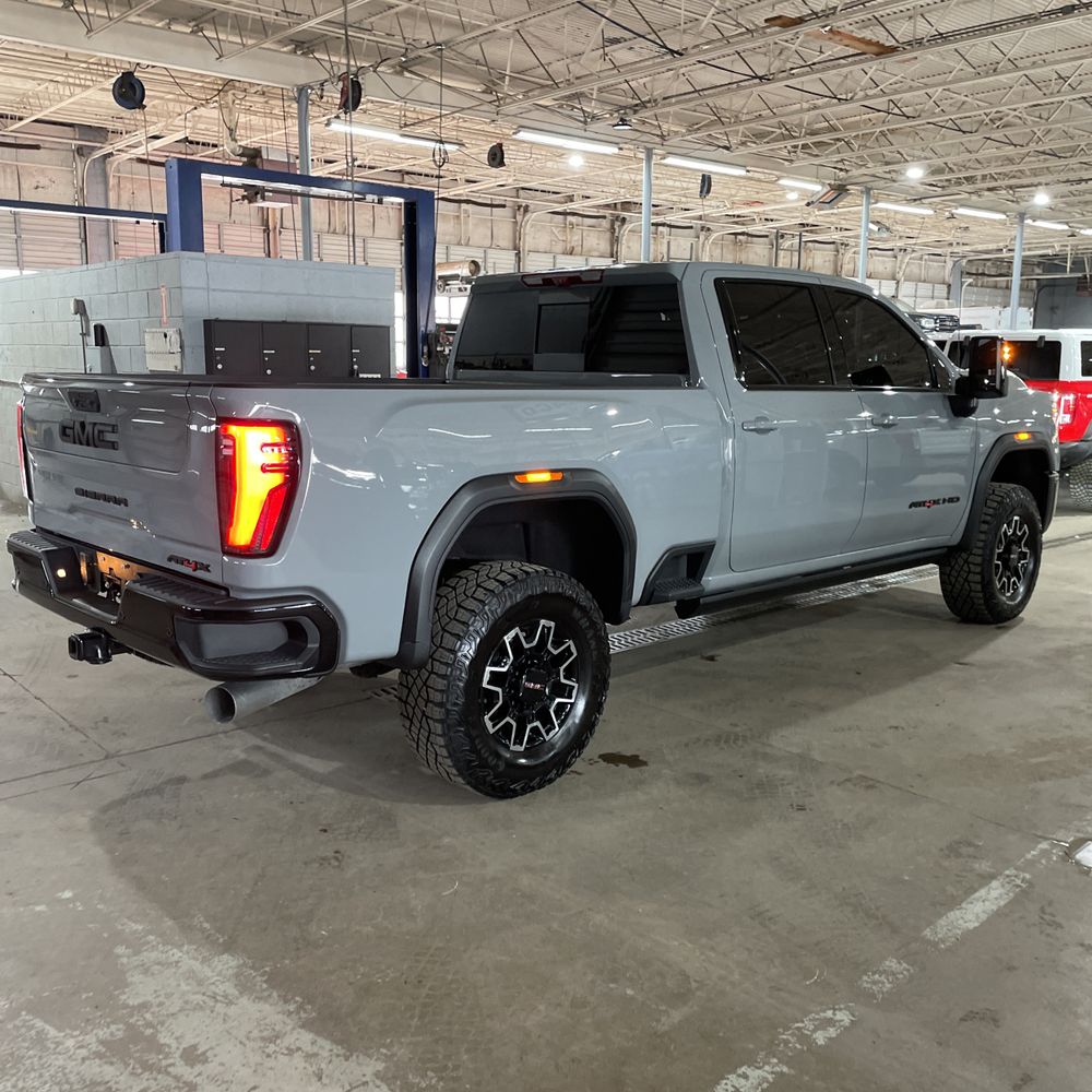 2025 GMC Sierra 2500HD AT4X